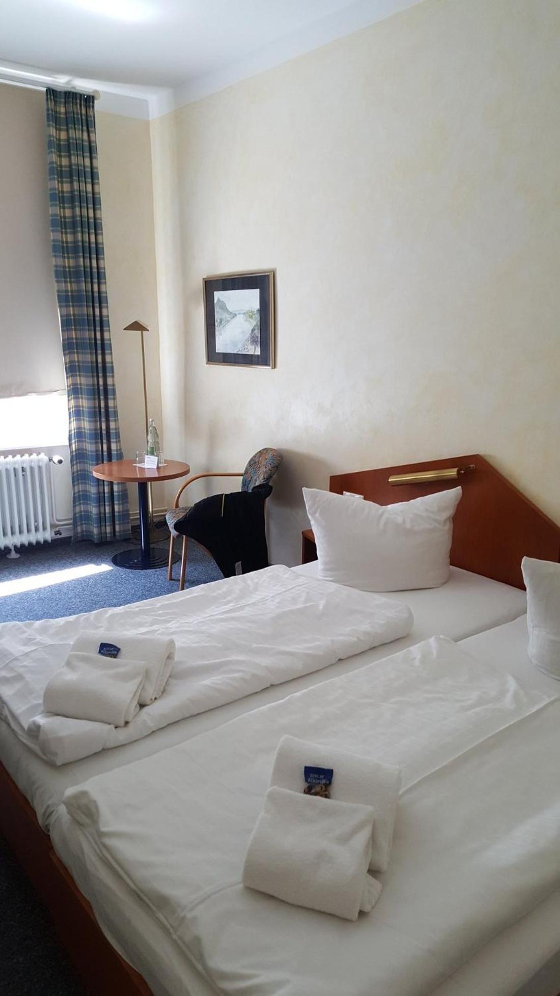 See Schlosshotel Am Kellersee Eutin Exterior foto