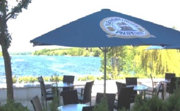 See Schlosshotel Am Kellersee Eutin Exterior foto
