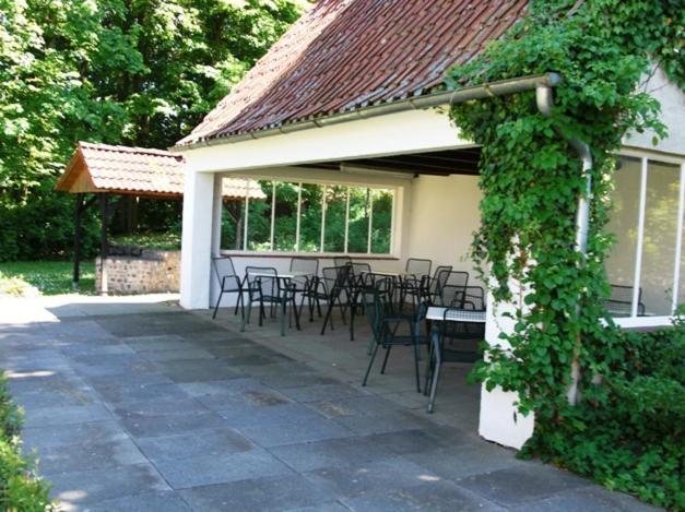 See Schlosshotel Am Kellersee Eutin Exterior foto